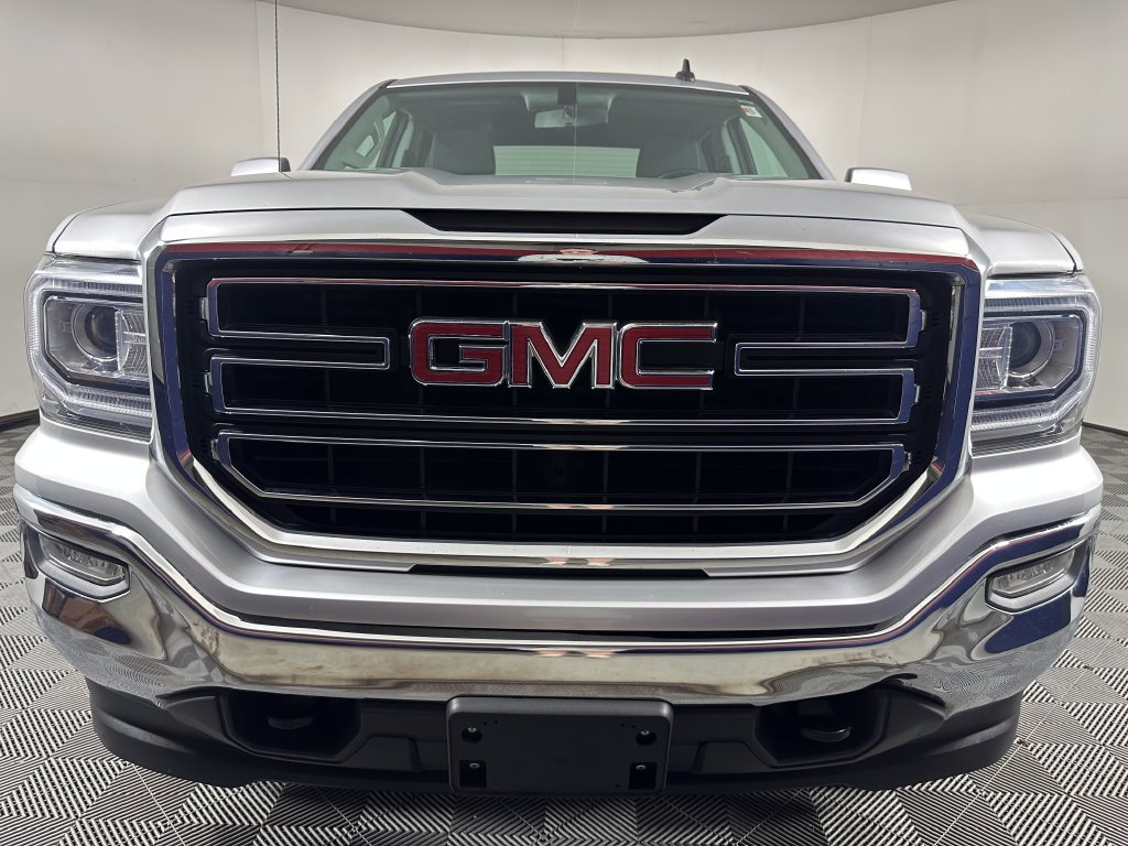 Used 2017 GMC Sierra 1500 SLE w/ SLE Value Package AWD/4WD image 8