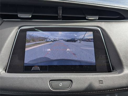 Used 2020 Cadillac XT4 Premium Luxury image 28