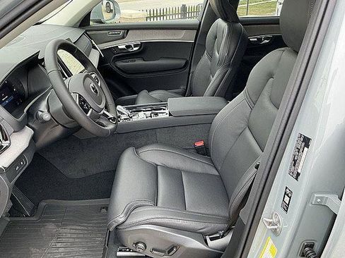 New 2026 Volvo XC90 T8 Ultra w/ Protection Package AWD/4WD image 15