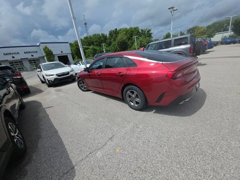 Used 2021 Kia K5 LXS FWD image 11