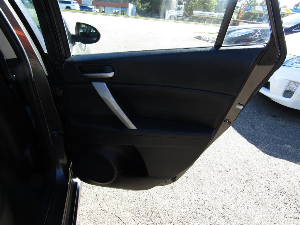 Used 2010 MAZDA MAZDA3 s Grand Touring FWD image 21