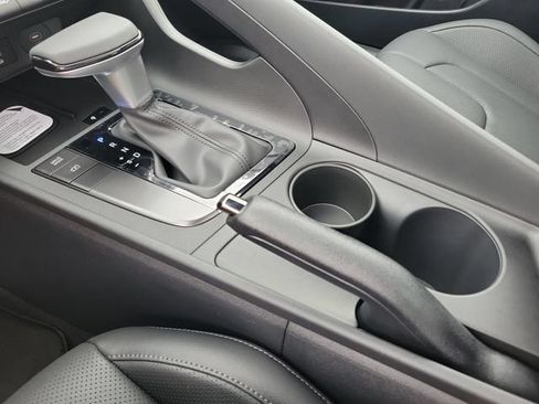 New 2026 Hyundai Elantra SEL Sport FWD image 16