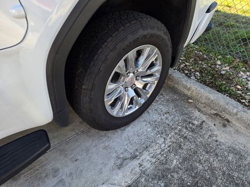 Used 2026 GMC Sierra 1500 Denali w/ Technology Package image 8