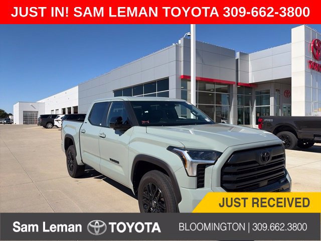 Used 2025 Toyota Tundra Limited AWD/4WD image 1