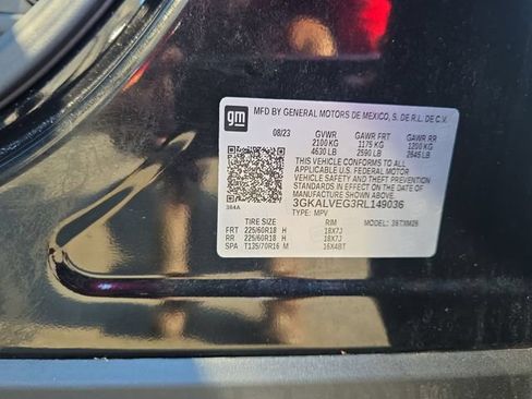 Used 2024 GMC Terrain SLT AWD/4WD image 36