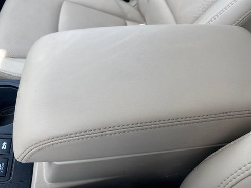 Used 2019 Subaru Outback 2.5i Limited image 29