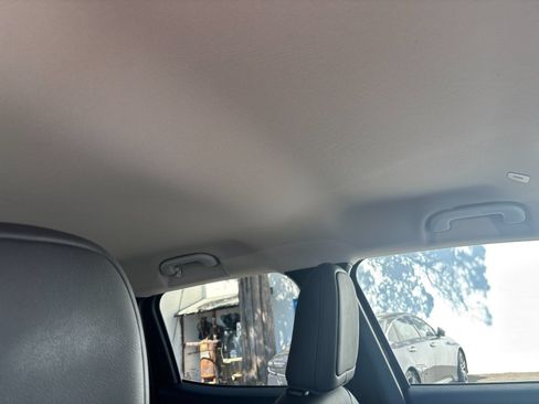 Used 2023 Jeep Renegade Limited AWD/4WD image 18