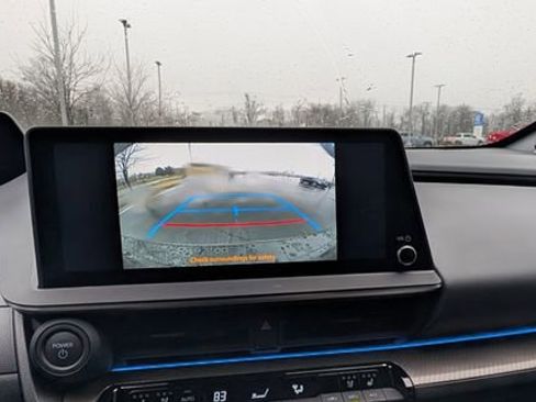 Used 2024 Toyota Prius Limited image 12