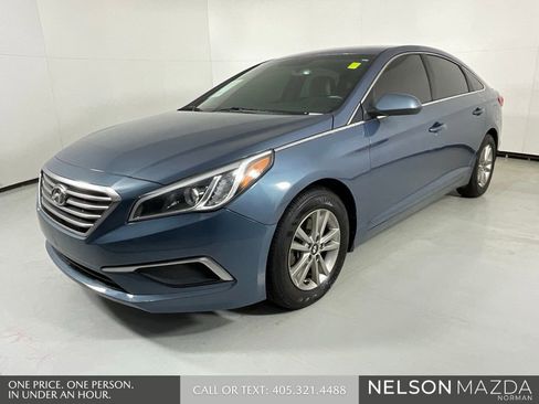 Used 2016 Hyundai Sonata SE image 4