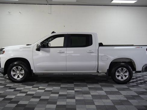Used 2019 Chevrolet Silverado 1500 LT w/ All-Star Edition AWD/4WD image 2