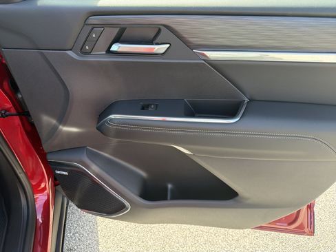 New 2026 GMC Acadia Elevation image 17