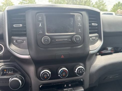 Used 2019 RAM 1500 Big Horn RWD image 10