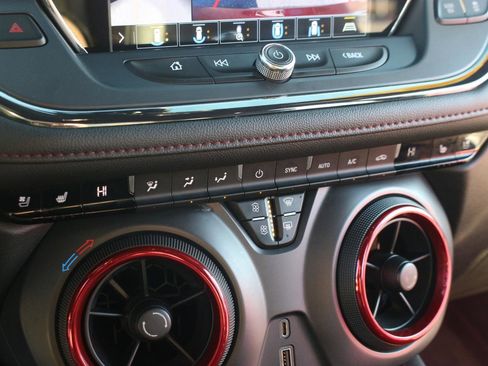 Used 2020 Chevrolet Blazer RS image 27