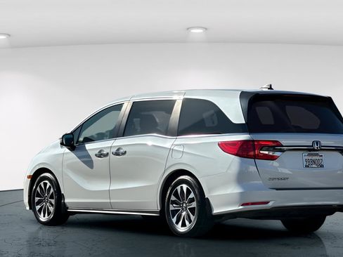 Certified 2022 Honda Odyssey EX-L image 4