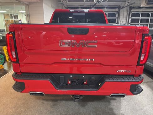 Used 2021 GMC Sierra 1500 AT4 w/ AT4 Premium Package image 3