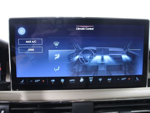 Used 2023 Lincoln Corsair Reserve w/ Jet Appearance Package AWD/4WD image 49