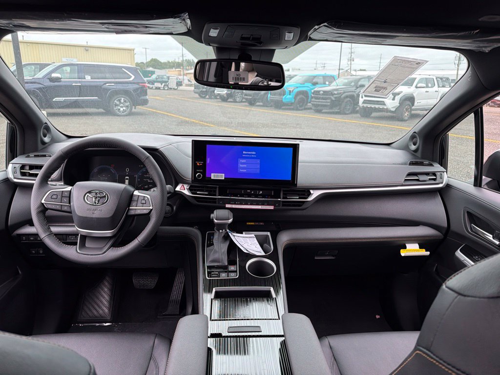 New 2026 Toyota Sienna AWD image 8