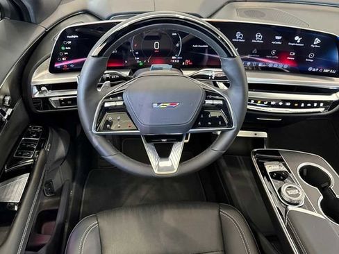 New 2026 Cadillac Lyriq V image 14