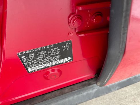 Used 2016 Honda HR-V EX image 28