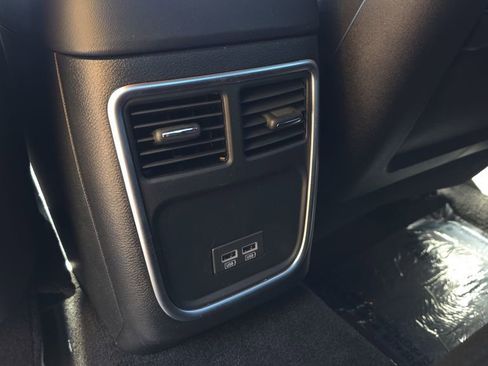 Used 2023 Dodge Charger Scat Pack image 25