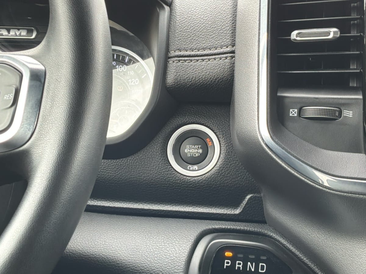 Used 2024 RAM 1500 Laramie RWD image 17