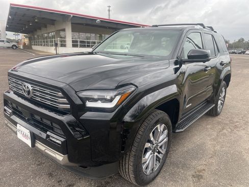 New 2026 Toyota 4Runner Limited image 3