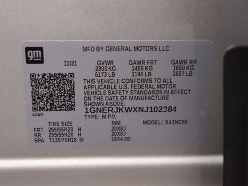 Used 2022 Chevrolet Traverse RS image 38