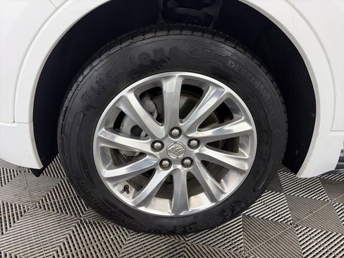 Used 2019 Buick Envision Essence image 13