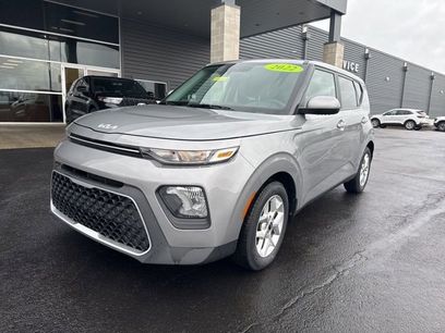 Used 2022 Kia Soul LX w/ Technology Package