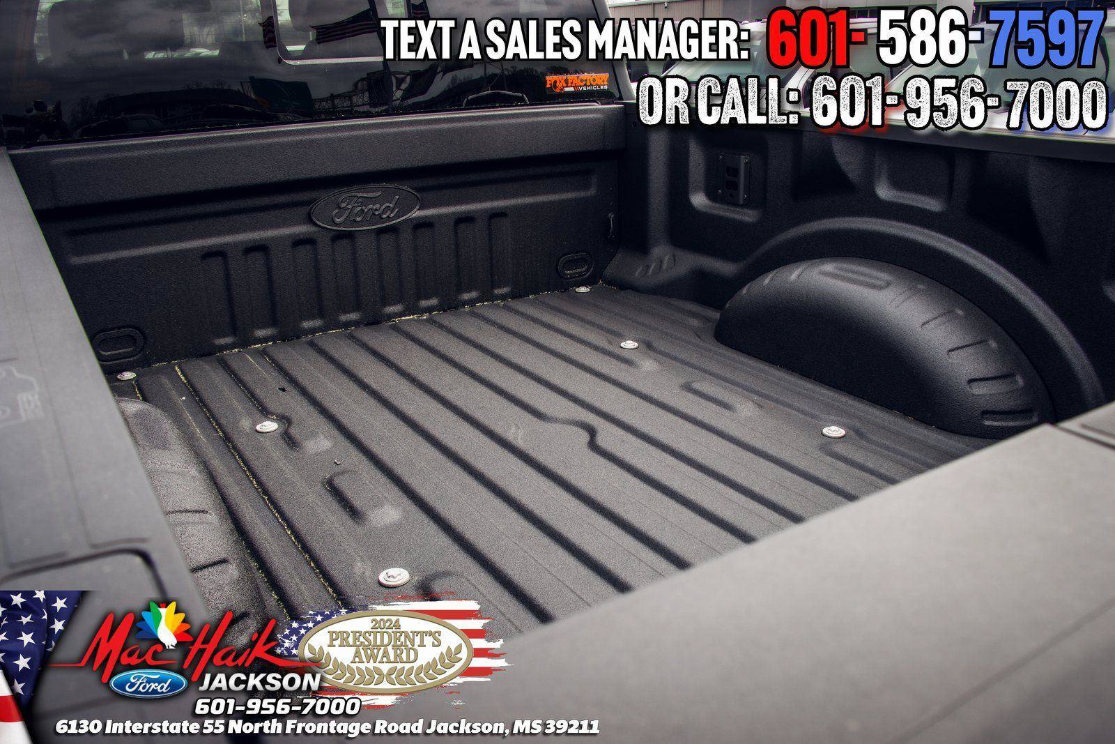 New 2026 Ford F250 Lariat w/ Black Appearance Package AWD/4WD image 9