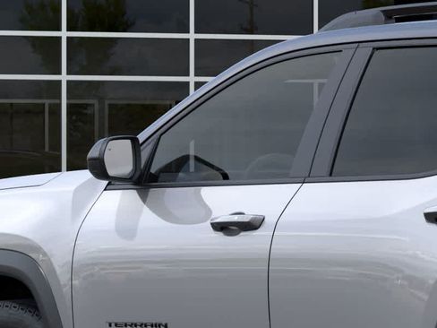 New 2027 GMC Terrain Elevation w/ Elevation Premium Package FWD image 12