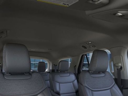 New 2026 Ford Explorer Active w/ Active Comfort Package image 22
