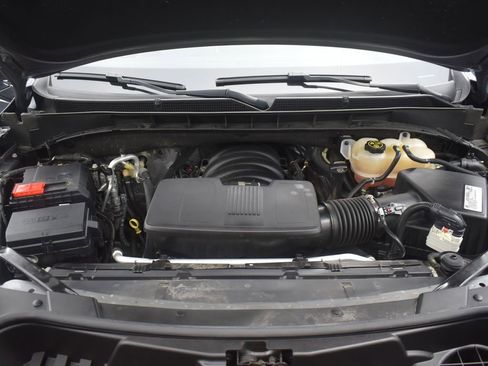 Used 2021 Cadillac Escalade Premium Luxury w/ LPO, Illumination Package image 8