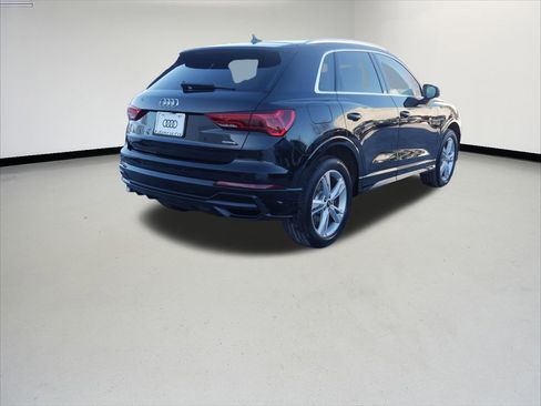 Certified 2022 Audi Q3 2.0T Premium Plus w/ Premium Plus Package image 5