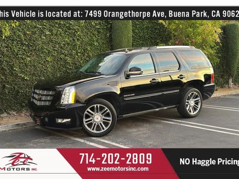 Used 2013 Cadillac Escalade Premium AWD/4WD image 13