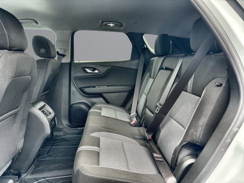 New 2026 Chevrolet Blazer LT w/ Convenience Package AWD/4WD image 31