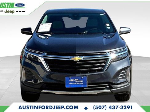 Used 2022 Chevrolet Equinox LT image 2