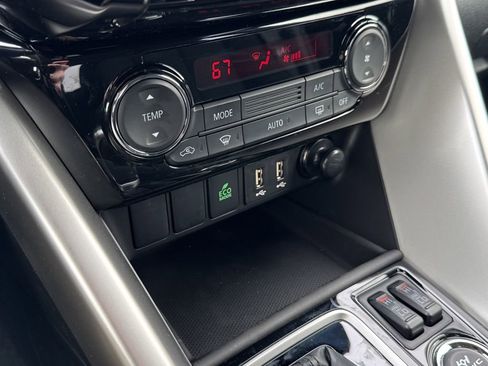 New 2026 Mitsubishi Eclipse Cross LE AWD/4WD image 16