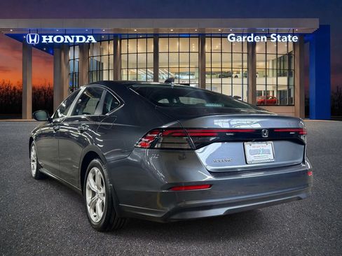Used 2025 Honda Accord LX image 4