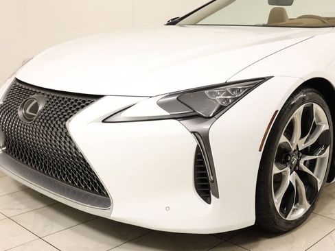 Used 2022 Lexus LC 500 Convertible w/ Touring Package RWD image 54