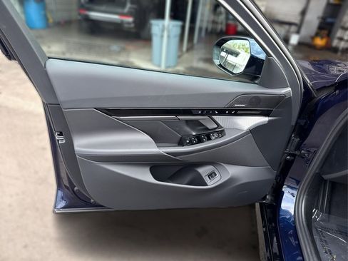 New 2026 BMW 530i w/ M Sport Package image 26