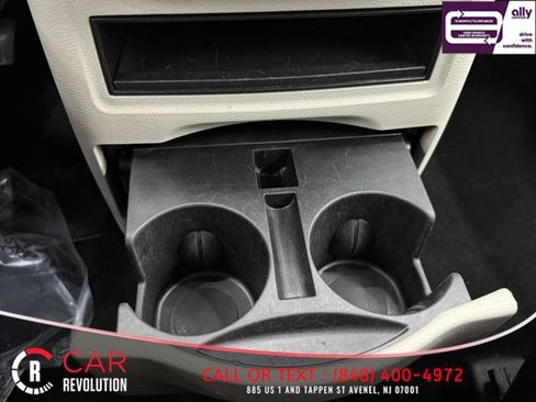 Used 2019 Dodge Grand Caravan SE image 29