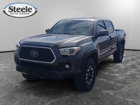 Used 2019 Toyota Tacoma TRD Off-Road image 1