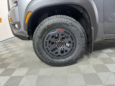 New 2026 Nissan Frontier PRO-4X w/ Tow Package AWD/4WD image 10