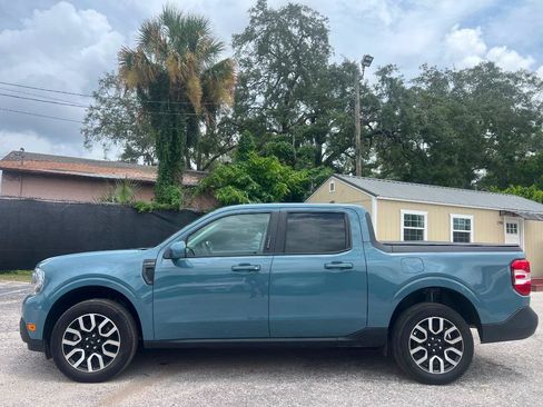 Used 2023 Ford Maverick Lariat w/ Lariat Luxury Package FWD image 8