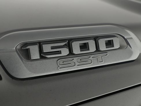 Used 2025 RAM 1500 Lone Star image 7