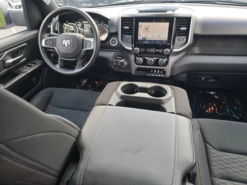 Used 2025 RAM 1500 Big Horn AWD/4WD image 35
