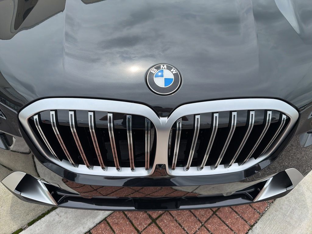 New 2027 BMW X7 xDrive40i AWD/4WD image 12