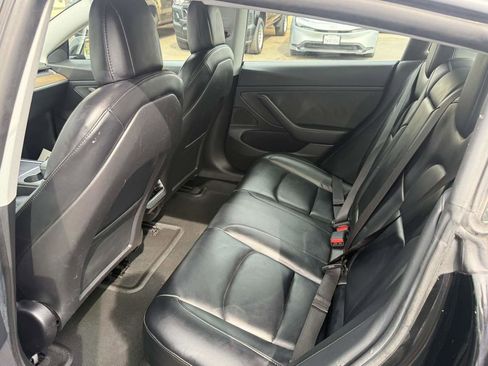 Used 2021 Tesla Model 3 image 20