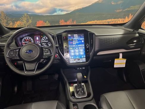 Certified 2025 Subaru Forester Limited w/ Popular Package #2 image 71